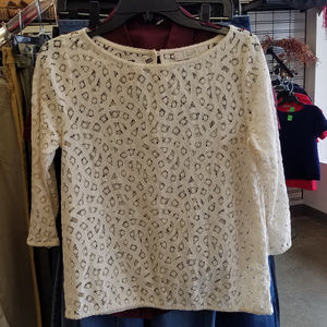 Ann Taylor LOFT lace top